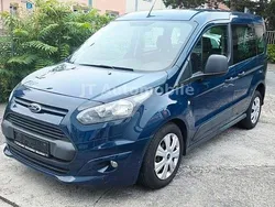 Blau Gebraucht 2015 Ford Tourneo Connect Ambiente Van / Kleinbus | 5.990 € (Fairer Preis)