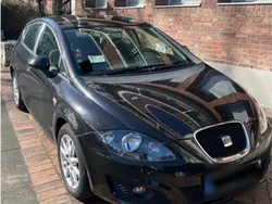 Schwarz Gebraucht 2010 Seat Leon Style Limousine | 3.200 € (Guter Preis)