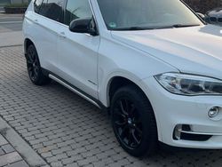 Weiß Gebraucht 2015 BMW X5 Sport Line SUV | 18.000 € (Fairer Preis)
