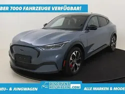 Vapor blue Gebraucht 2024 Ford Mustang Mach-E Extended Range SUV | 42.082 € (Fairer Preis)