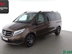 Braun Gebraucht 2017 Mercedes V250 AMG Van / Kleinbus | 43.880 € (Superpreis)