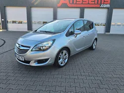 Silber Gebraucht 2014 Opel Meriva Innovation Van / Kleinbus | 8.490 € (Etwas zu teuer)