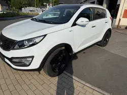 Weiß Gebraucht 2012 Kia Sportage Spirit SUV | 10.499 € (Fairer Preis)