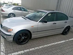 Silber Gebraucht 2002 BMW 320 Limousine | 2.100 € (Superpreis)