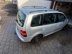 Silber Gebraucht 2006 VW Touran Van / Kleinbus | 2.050 € (Guter Preis)