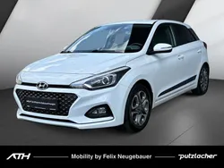 Weiß Gebraucht 2019 Hyundai i20 Style Limousine | 14.980 € (Fairer Preis)