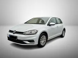 Silber Gebraucht 2017 VW Golf VII Trendline Limousine | 9.999 € (Guter Preis)