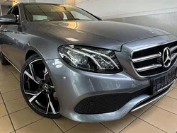 Selenitgrau Gebraucht 2019 Mercedes E220 Avantgarde Limousine | 29.900 € (Fairer Preis)