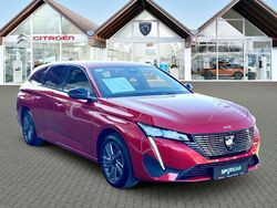 Elixir rot Gebraucht 2024 Peugeot 308 Allure Kombi | 24.450 € (Guter Preis)