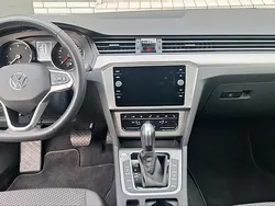 Grau Gebraucht 2022 VW Passat Kombi | 26.500 € (Fairer Preis)