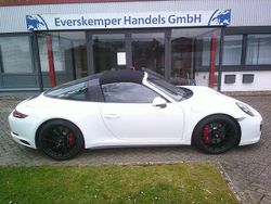 Pure white Gebraucht 2021 Porsche 911 Carrera 4 GTS Cabrio | 133.911 €