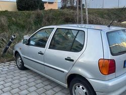 Silber Gebraucht 1999 VW Polo Basis Kombi | 1.000 € (Fairer Preis)