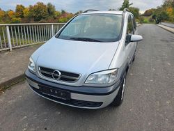 Silber Gebraucht 2004 Opel Zafira Van / Kleinbus | 3.999 €