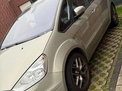 Bronze Gebraucht 2009 Ford S-MAX Titanium S Van / Kleinbus | 4.899 € (Fairer Preis)