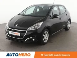 Schwarz Gebraucht 2018 Peugeot 208 Active Kleinwagen | 8.790 € (Fairer Preis)