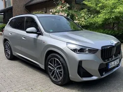 Grau Gebraucht 2023 BMW X1 M Sport SUV | 42.900 € (Guter Preis)