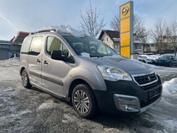 Gris artense Gebraucht 2017 Peugeot Partner Tepee Outdoor Van / Kleinbus | 9.850 € (Etwas zu teuer)