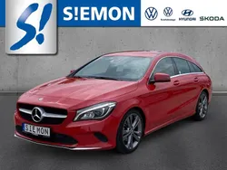 Unilack (rot Gebraucht 2017 Mercedes CLA200 Shooting Brake Urban Kombi | 16.490 € (Fairer Preis)