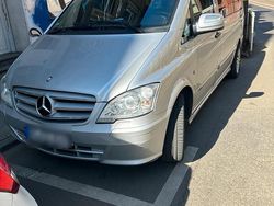 Grau Gebraucht 2014 Mercedes Viano Van / Kleinbus | 12.600 €