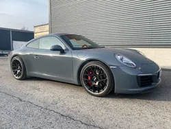 Grau Gebraucht 2016 Porsche 911 | 109.000 €