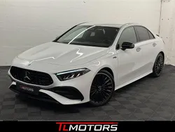 Weiß Gebraucht 2023 Mercedes A200 AMG Limousine | 34.990 € (Teuer)