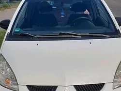 Weiß Gebraucht 2007 Mitsubishi Colt Kleinwagen | 1.250 € (Fairer Preis)