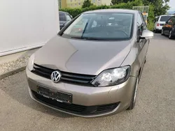 Braun Gebraucht 2009 VW Golf Plus Cross Comfortline Van / Kleinbus | 4.400 € (Guter Preis)