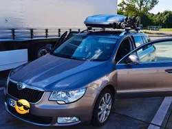 Grau Gebraucht 2013 Skoda Superb Kombi | 9.999 € (Fairer Preis)