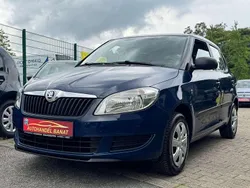 Blau Gebraucht 2014 Skoda Fabia Active Kleinwagen | 6.499 € (Guter Preis)