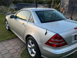 Mercedes SLK320