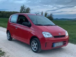 Rot Gebraucht 2005 Daihatsu Cuore Kleinwagen | 1.500 € (Fairer Preis)