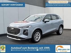 Pfeilgrau perleffekt/grau Neu 2025 Audi Q3 SUV | 44.730 € (Superpreis)