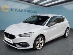 Weiß Gebraucht 2024 Seat Leon Kleinwagen | 30.449 € (Etwas zu teuer)