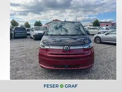 Schwarz/rot Gebraucht 2022 VW Multivan Van | 49.380 € (Etwas zu teuer)