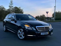 Schwarz Gebraucht 2012 Mercedes E250 Kombi | 6.699 € (Superpreis)