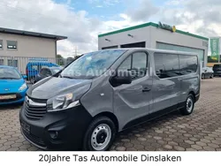 Eisen grau (s) Gebraucht 2016 Opel Vivaro Van | 12.999 € (Fairer Preis)