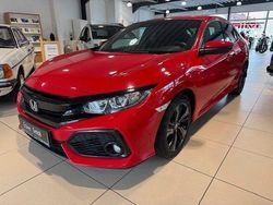 Rot Gebraucht 2019 Honda Civic Elegance Limousine | 15.999 € (Etwas zu teuer)