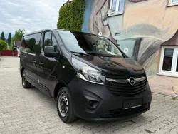 Mitternacht schwarz (mi2) Gebraucht 2015 Opel Vivaro Van | 6.700 €
