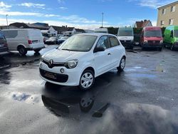 Weiß Gebraucht 2016 Renault Twingo Life Kleinwagen | 3.990 € (Guter Preis)