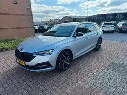 Silber Gebraucht 2021 Skoda Octavia Business Line Kombi | 10.745 € (Teuer)