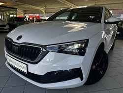 Candyweiss Gebraucht 2020 Skoda Scala Style Kleinwagen | 21.490 € (Fairer Preis)