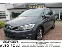 Grau Gebraucht 2021 VW Touran Highline Van / Kleinbus | 27.870 € (Fairer Preis)