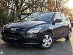 Schwarz Gebraucht 2009 Hyundai i30 Edition+ Kleinwagen | 1.799 € (Superpreis)