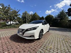 Weiß Gebraucht 2020 Nissan Leaf N-Connecta Kleinwagen | 14.800 € (Fairer Preis)