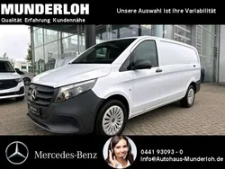 Arktikweiß Gebraucht 2024 Mercedes Vito Van / Kleinbus | 32.011 € (Guter Preis)