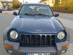 Blau Gebraucht 2003 Jeep Cherokee SUV | 4.444 € (Teuer)