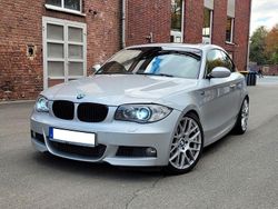 Silber Gebraucht 2009 BMW 123 M Sport Kleinwagen | 8.200 €