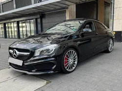 Schwarz Gebraucht 2014 Mercedes CLA45 AMG AMG Limousine | 22.500 €