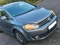 Grau Gebraucht 2010 VW Golf VI Limousine | 3.600 € (Superpreis)