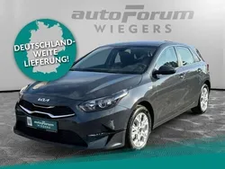 Grau ((h8g) dark penta metal m) Neu 2025 Kia Ceed Vision Limousine | 20.070 € (Guter Preis)